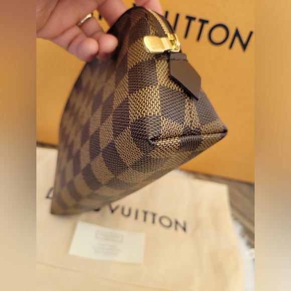 Cosmetic Pouch PM in DE - Picture 5 of 16